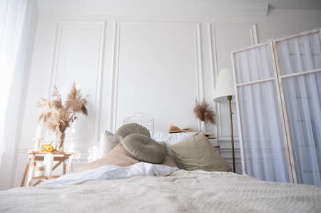 How to Design a Gender-Neutral Bedroom with Balanced Colors and Textures