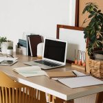 Incorporating Smart Home Technology Seamlessly into Your Home Office Décor