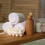 Wood-Look Tiles: Bringing Warmth into the Bathroom Space