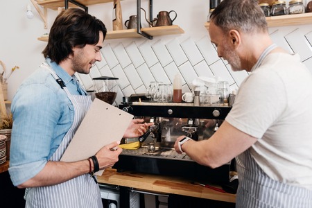 How IoT is Transforming the Kitchen: A Look at Connected Cooking Devices