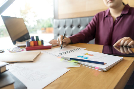 The Ultimate Guide to Home Office Lighting: Balancing Focus and Comfort