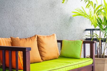 Top Color Schemes for a Chic and Contemporary Patio Look