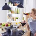 How Smart Technology Helps with Meal Planning and Grocery Shopping