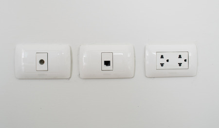Recessed Lighting in Kitchens: Pros, Cons, and Best Practices