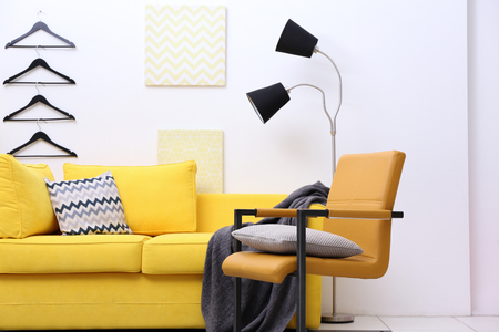 Mid-Century Modern Home Decor: Accessories That Complete the Look