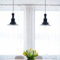 How to Blend Light and Dark Elements for a Luxurious Kitchen Design
