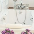 Luxury Walk-In Shower and Tub Designs for a High-End Bathroom Makeover